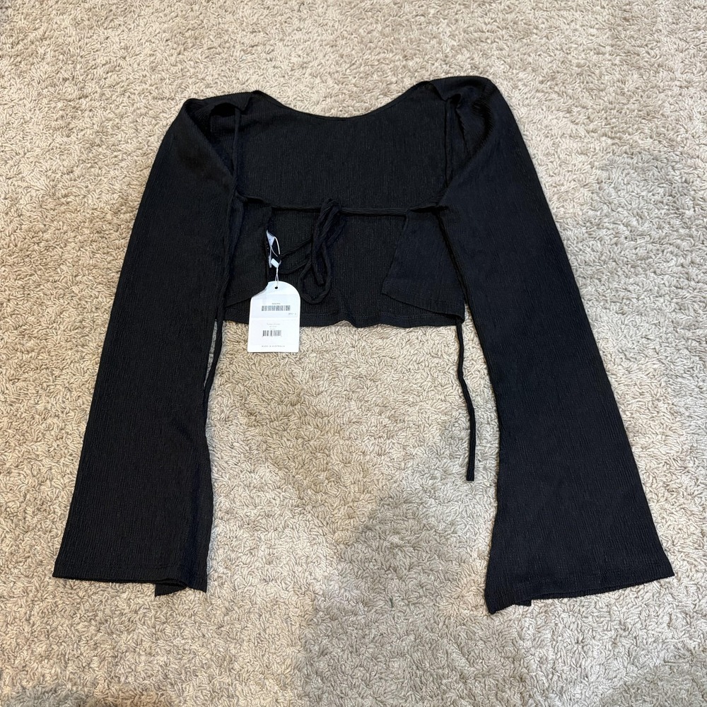 RUMER Blouse Womens L Black Tucker Crop Long Bell Sleeve Scoop Neck Textured Top - Picture 6 of 7